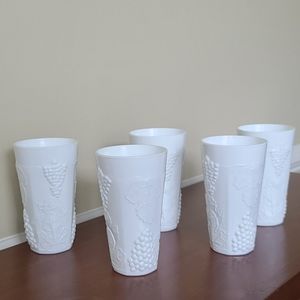 Vintage Milk Glass Tumbler Set